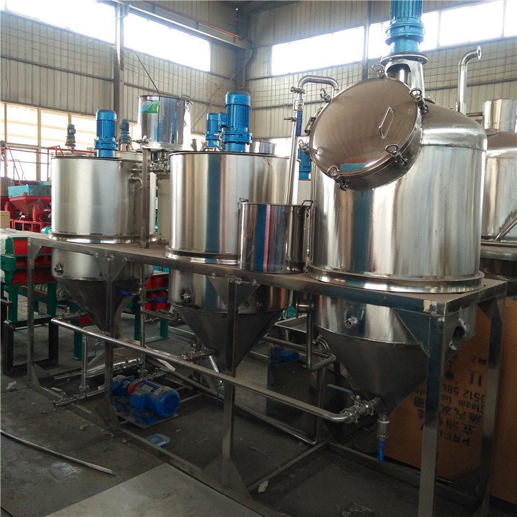 Edible oil refining equipment