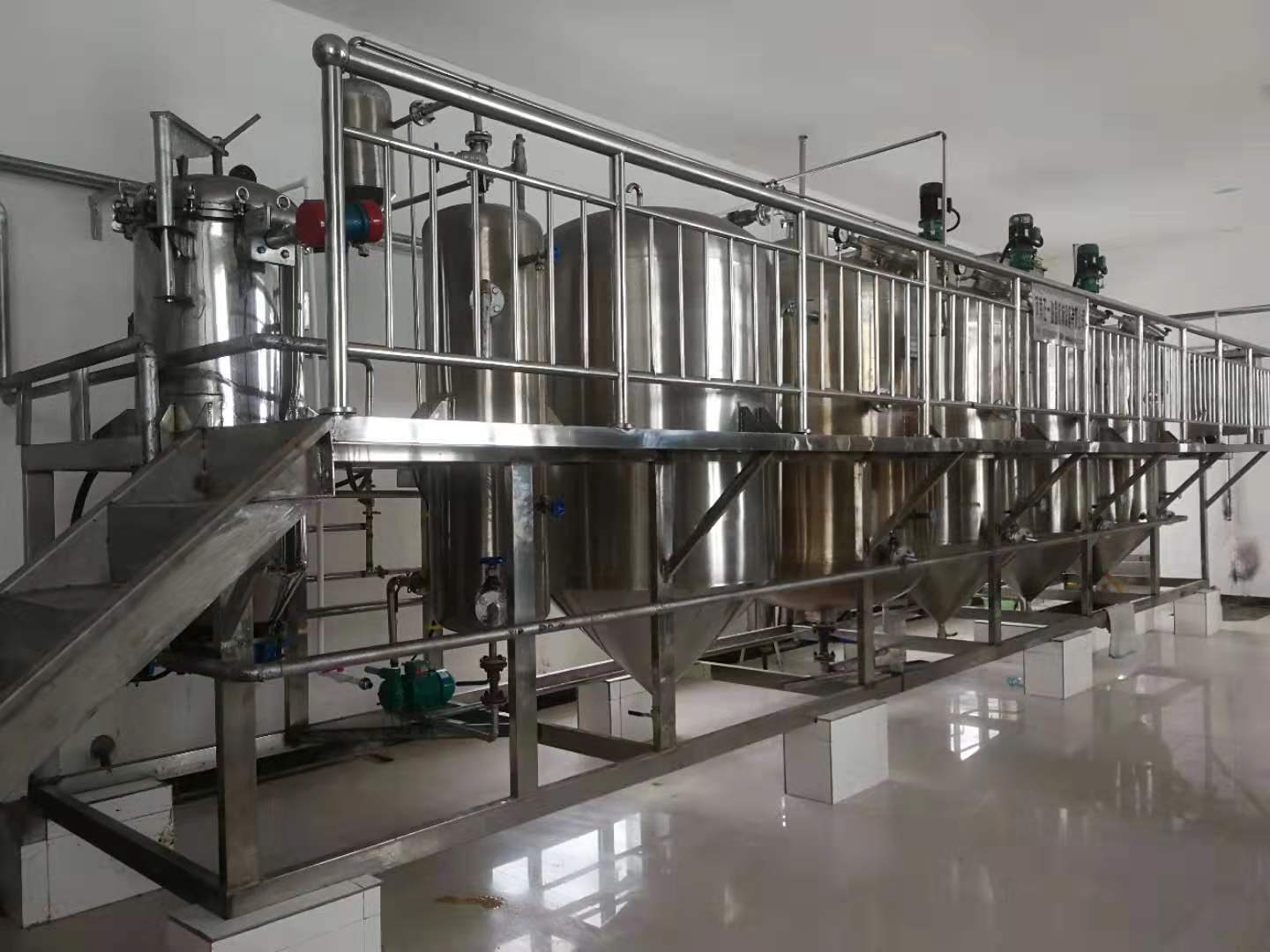 peanut oil refining equipment