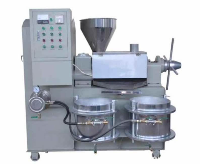 Automatic temperature control vacuum filtration integrated oil press